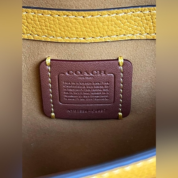 CJ837 - Coach Tabby Messenger 19 with Braid - Picture 10 of 13